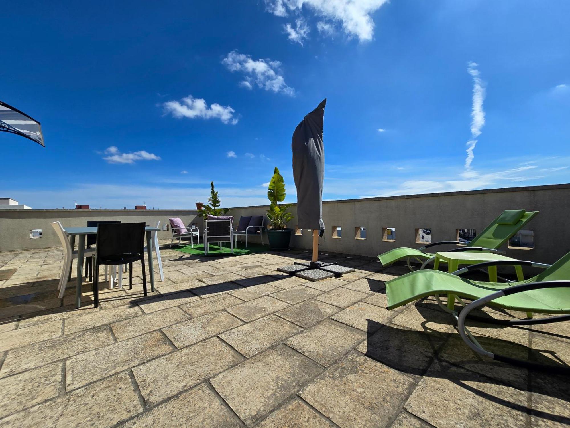 "Elle Home" Attico Panoramico Lecce Exterior foto